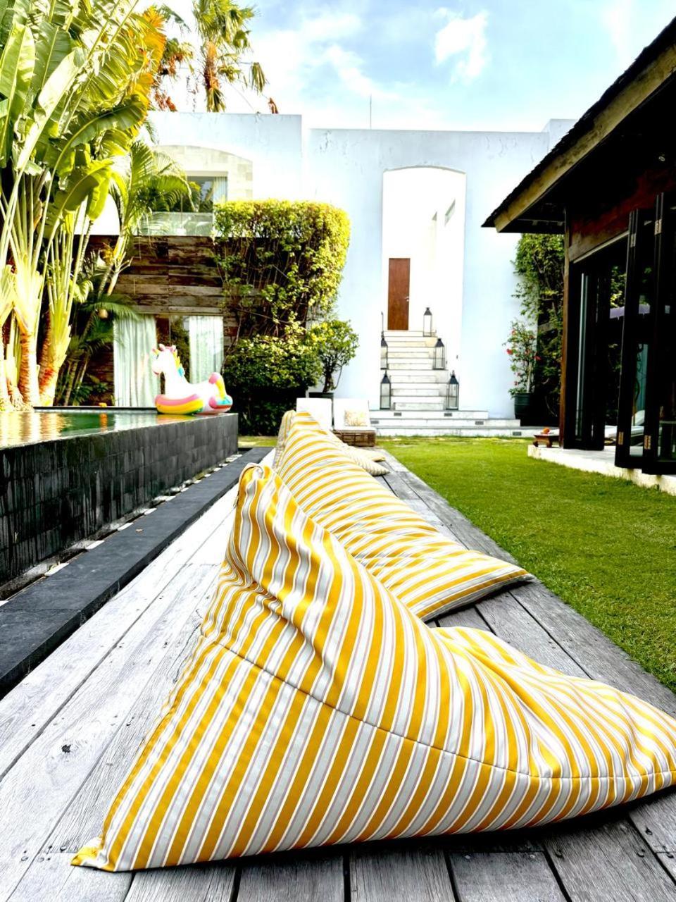 Elegant Villa Casabianca - Tropical Pool & Garden, Near Potato Head Beach Club! Seminyak Exterior foto